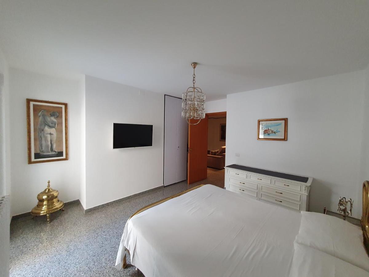 Sopravento Apartments - マルゲリータ・ディ・サヴォイア エクステリア 写真